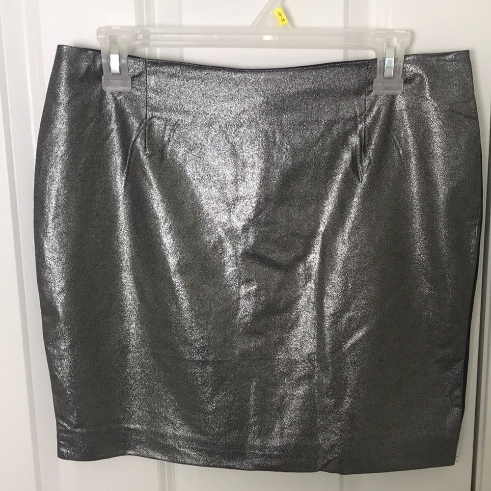 Tart Metallic Silver Coated Bodycon Mini Skirt Women’s Medium NWT
